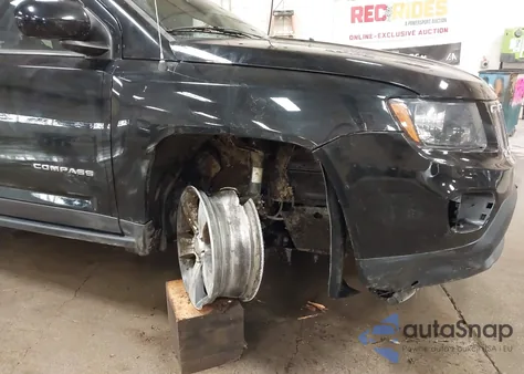 2016 Jeep Compass High Altitude Edition z USA, uszkodzony, nr VIN 1C4NJDEB4GD725138